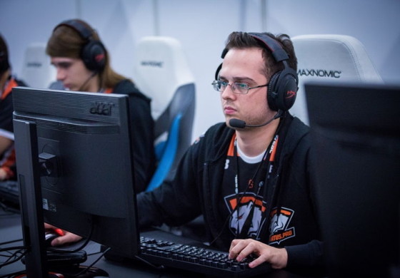 Virtus.Pro disbands after trainwreck season