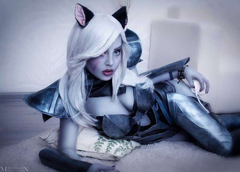 Best Dota cosplay Drow Ranger