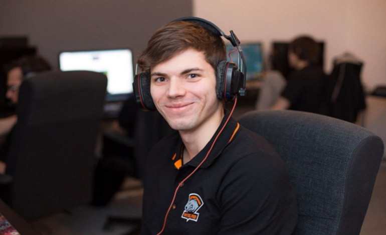 Virtus.Pro roster: DK Phobos, Lil Hardy replaced by Yoky, NoFear; Silent inactive