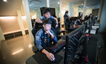 Fnatic seize another LAN: overtake The Summit 5 SEA qualifiers